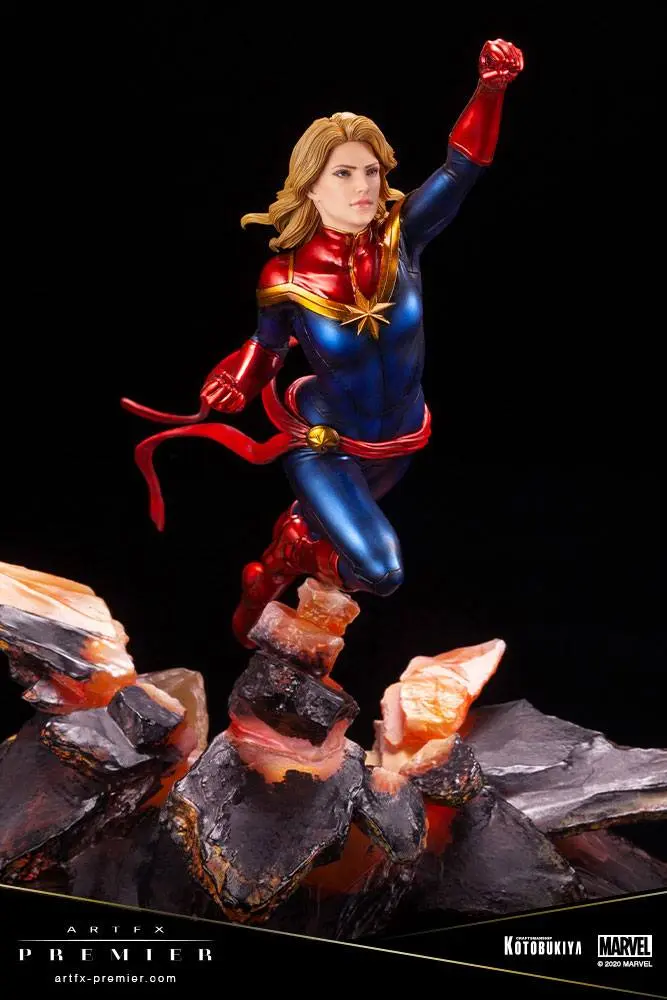 Marvel Universe ARTFX Premier PVC Statue 1/10 Captain Marvel 27 cm product photo