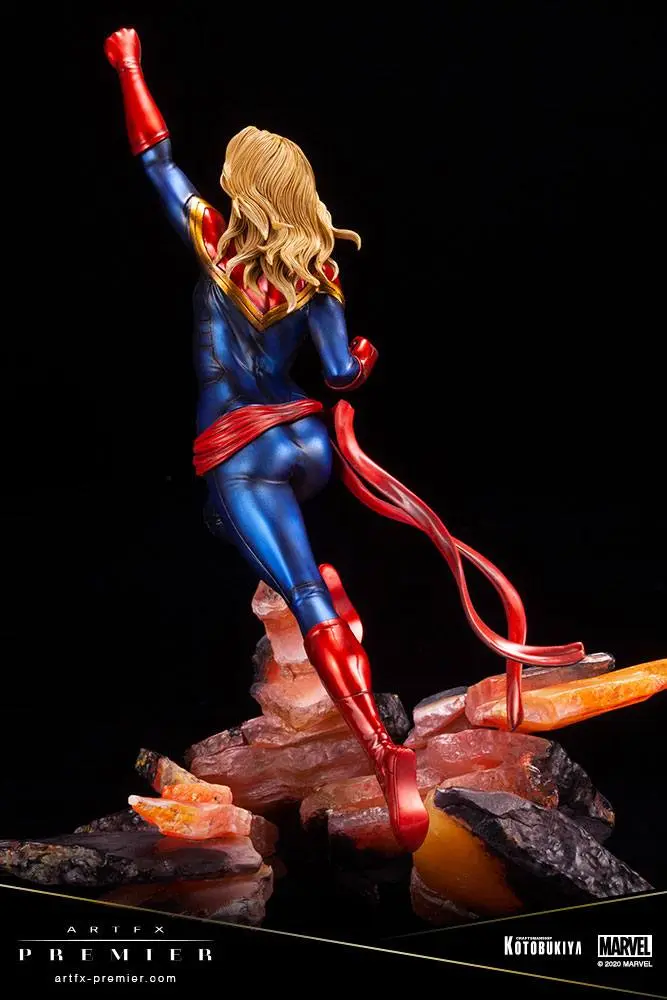 Marvel Universe ARTFX Premier PVC Statue 1/10 Captain Marvel 27 cm product photo
