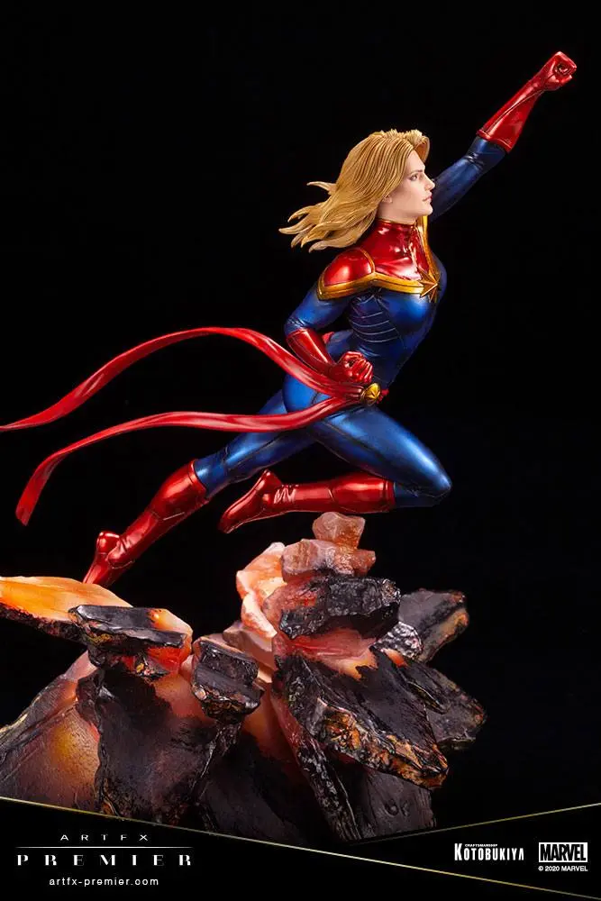 Marvel Universe ARTFX Premier PVC Statue 1/10 Captain Marvel 27 cm product photo
