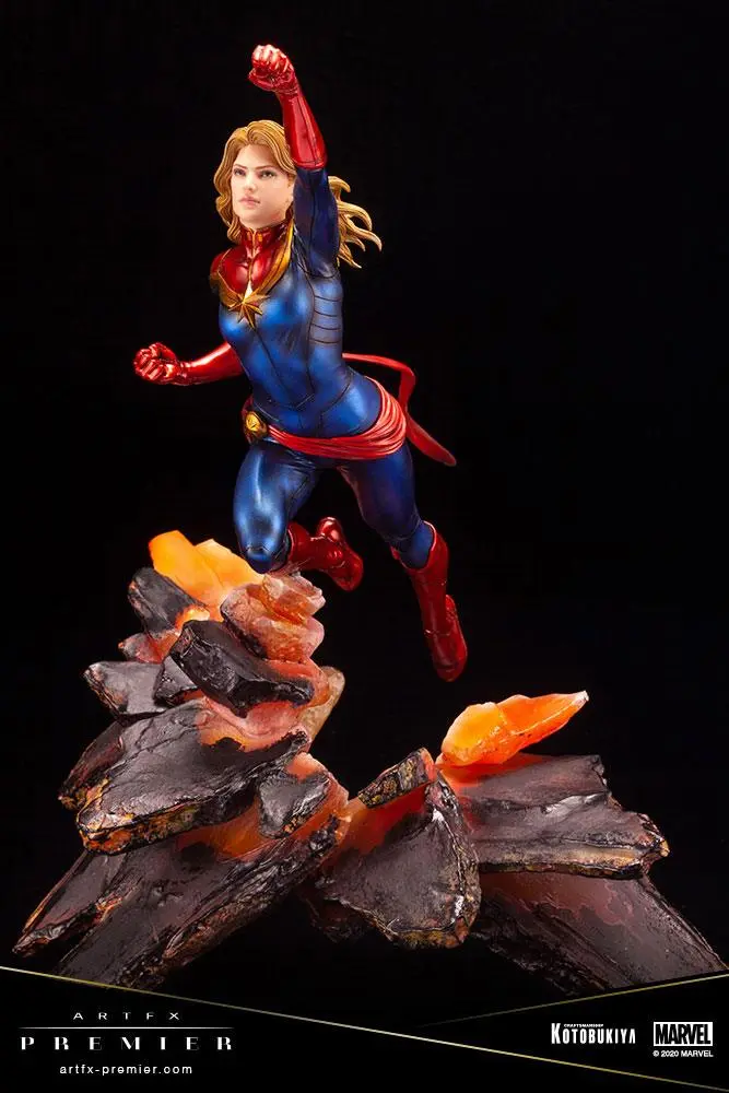 Marvel Universe ARTFX Premier PVC Statue 1/10 Captain Marvel 27 cm product photo
