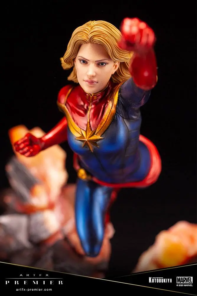 Marvel Universe ARTFX Premier PVC Statue 1/10 Captain Marvel 27 cm product photo