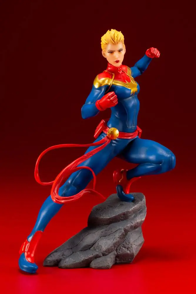 Marvel Universe Avengers Series ARTFX+ PVC Statue 1/10 Captain Marvel 17 cm product photo