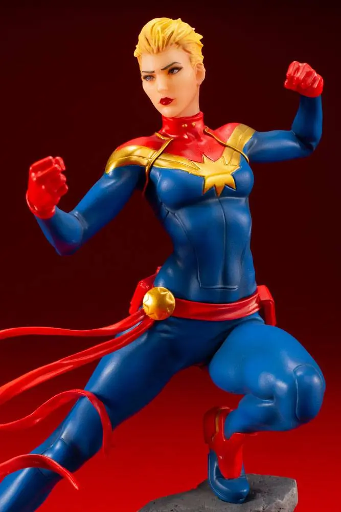 Marvel Universe Avengers Series ARTFX+ PVC Statue 1/10 Captain Marvel 17 cm product photo