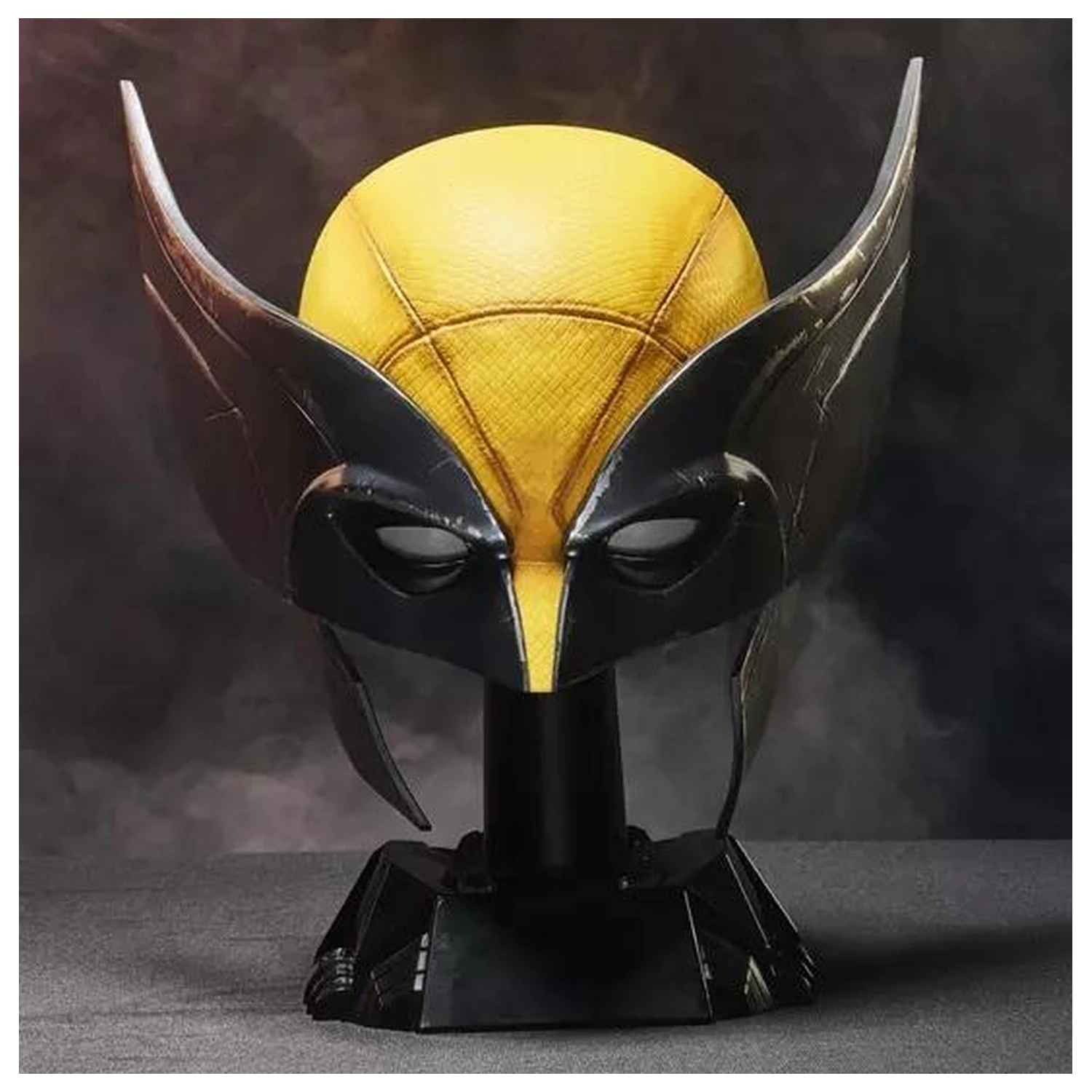 Marvel Wolverine Mask 1/1 Replica Legend Series  product photo