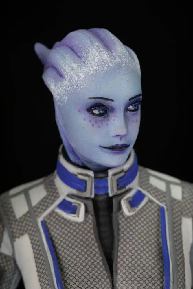 Mass Effect PVC Statue Liara T'Soni 22 cm termékfotó