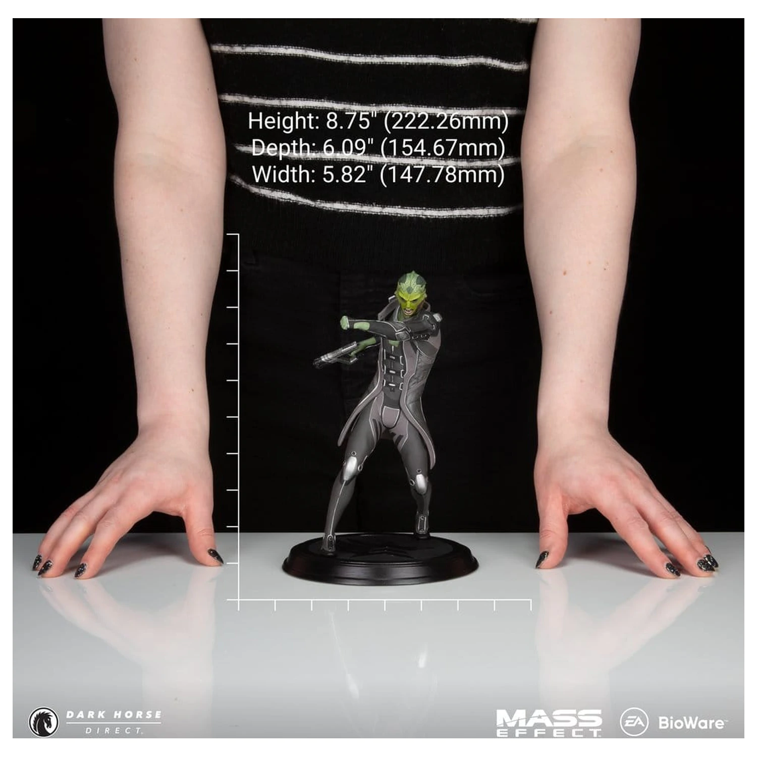 Mass Effect PVC Figure Thane Krios 22 cm product photo