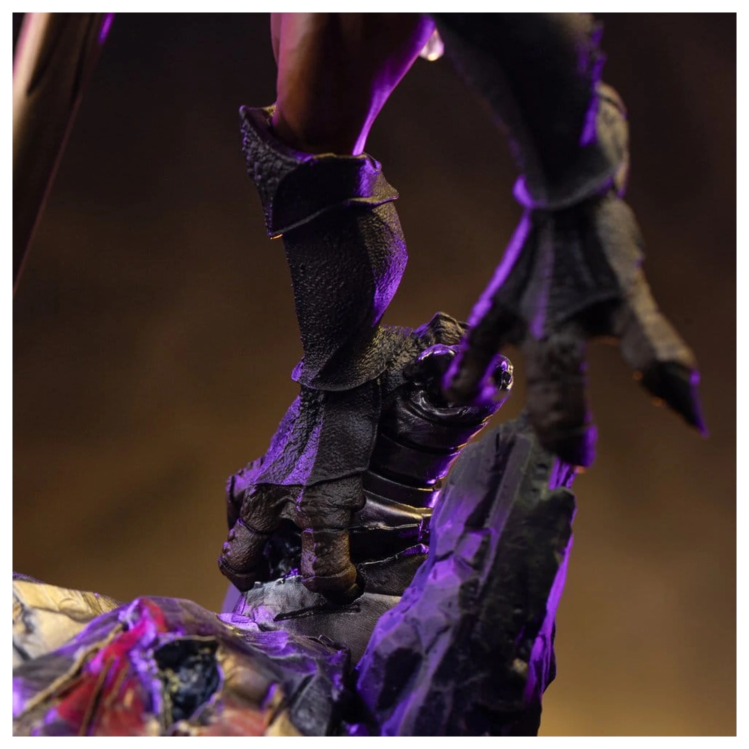 Masters of the Universe Art Scale Statue 1/10 Buzz-Off 36 cm product photo