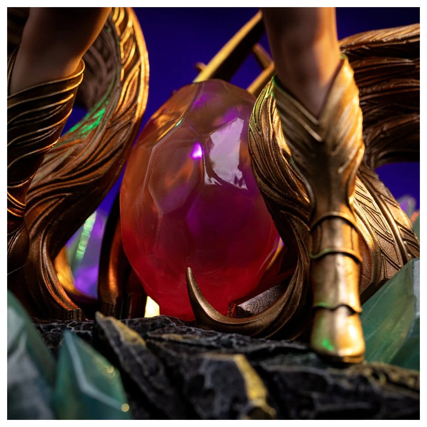 Masters of the Universe Art Scale (Unleashed) Statue 1/10 She-Ra Unleashed 31 cm product photo