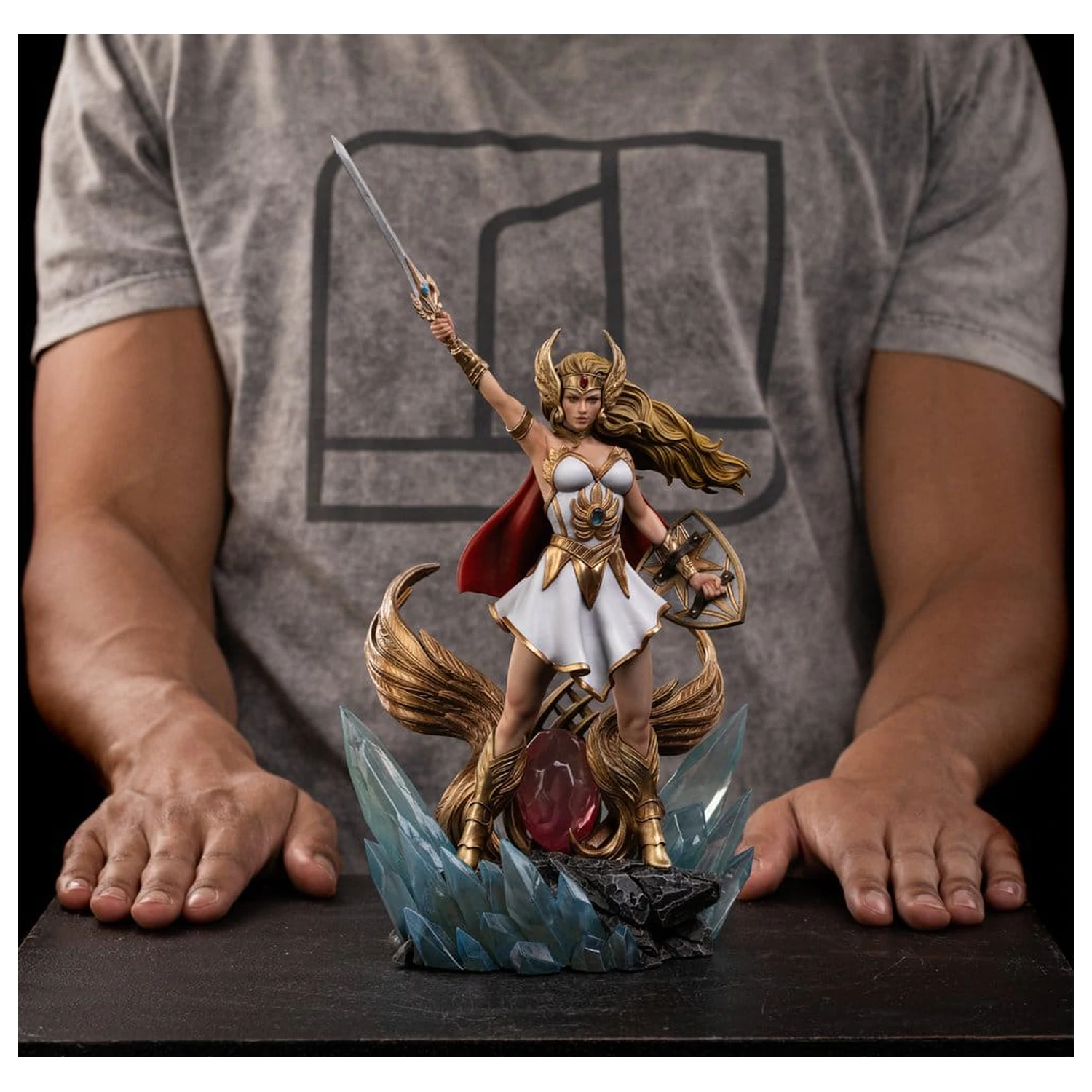 Masters of the Universe Art Scale (Unleashed) Statue 1/10 She-Ra Unleashed 31 cm product photo