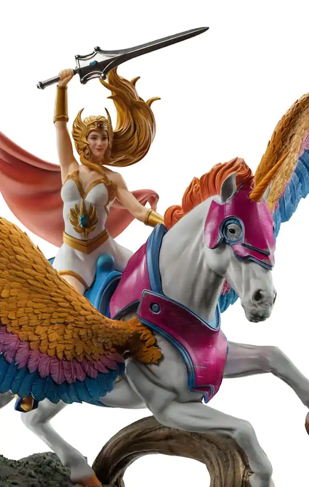 Masters of the Universe BDS Art Scale Statue 1/10 She-Ra and Swiftwind 42 cm product photo