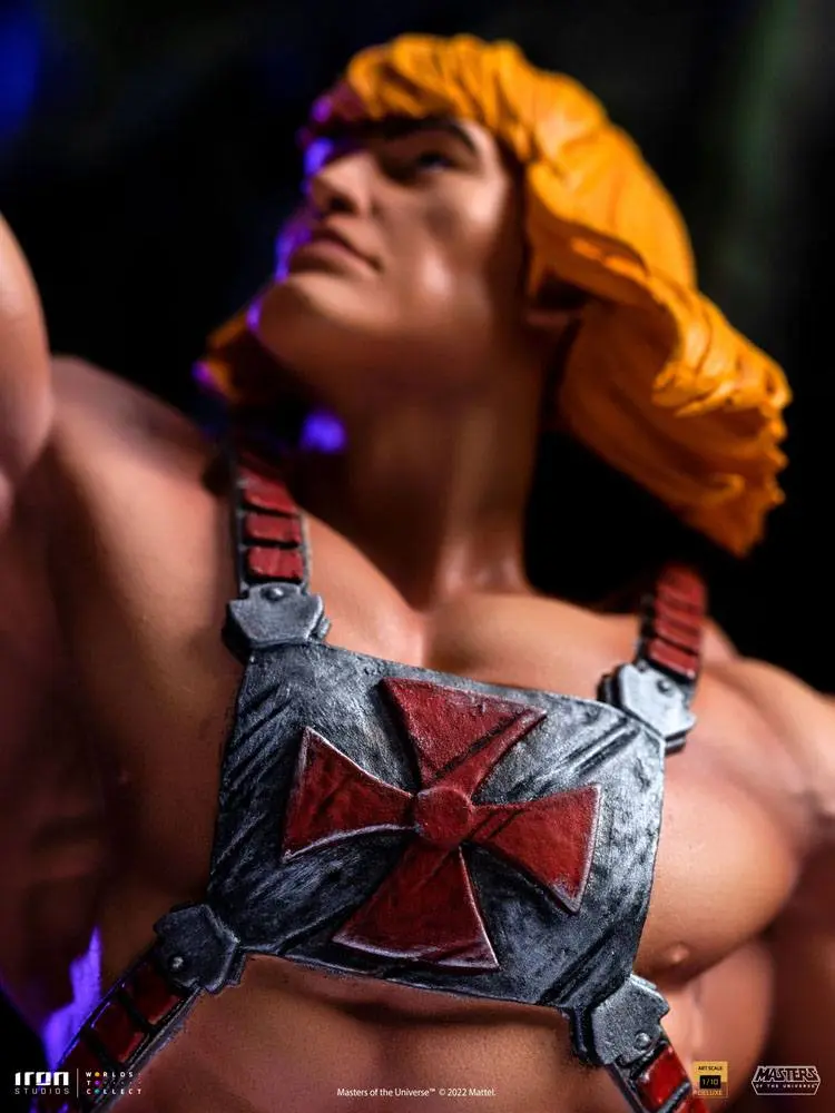 Masters of the Universe Deluxe Art Scale Statue 1/10 He-Man 34 cm product photo