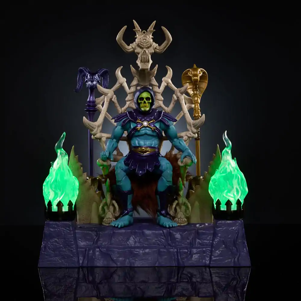 Masters of the Universe: New Eternia Masterverse Action Figure Skeletor & Throne 18 cm product photo