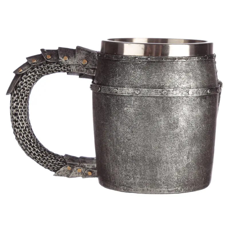 Medieval Helmet and Chain Mail jug termékfotó