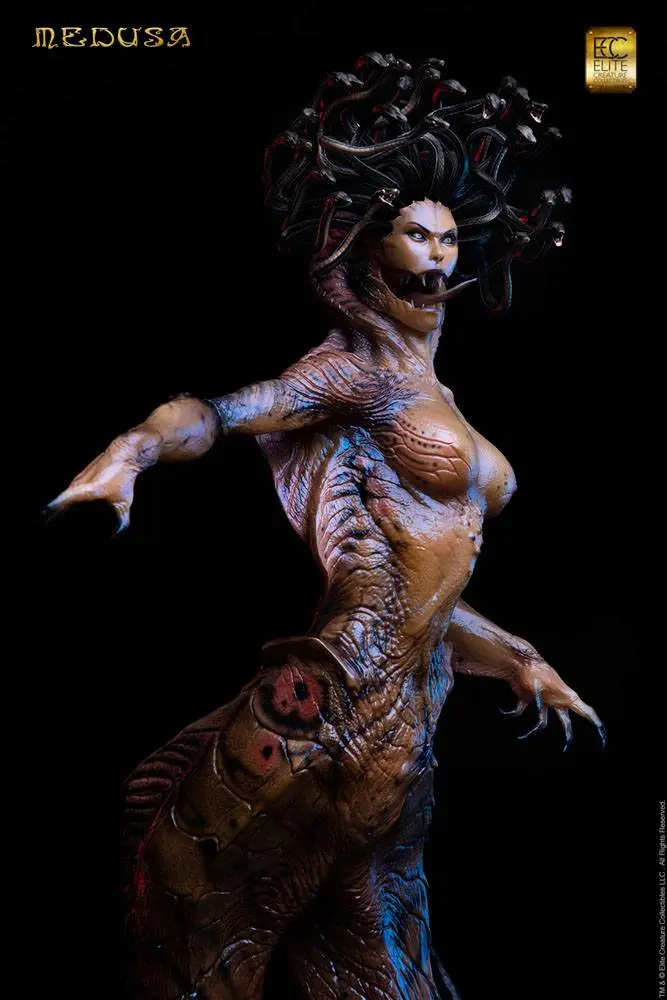Medusa 1/3 Maquette 106 cm product photo