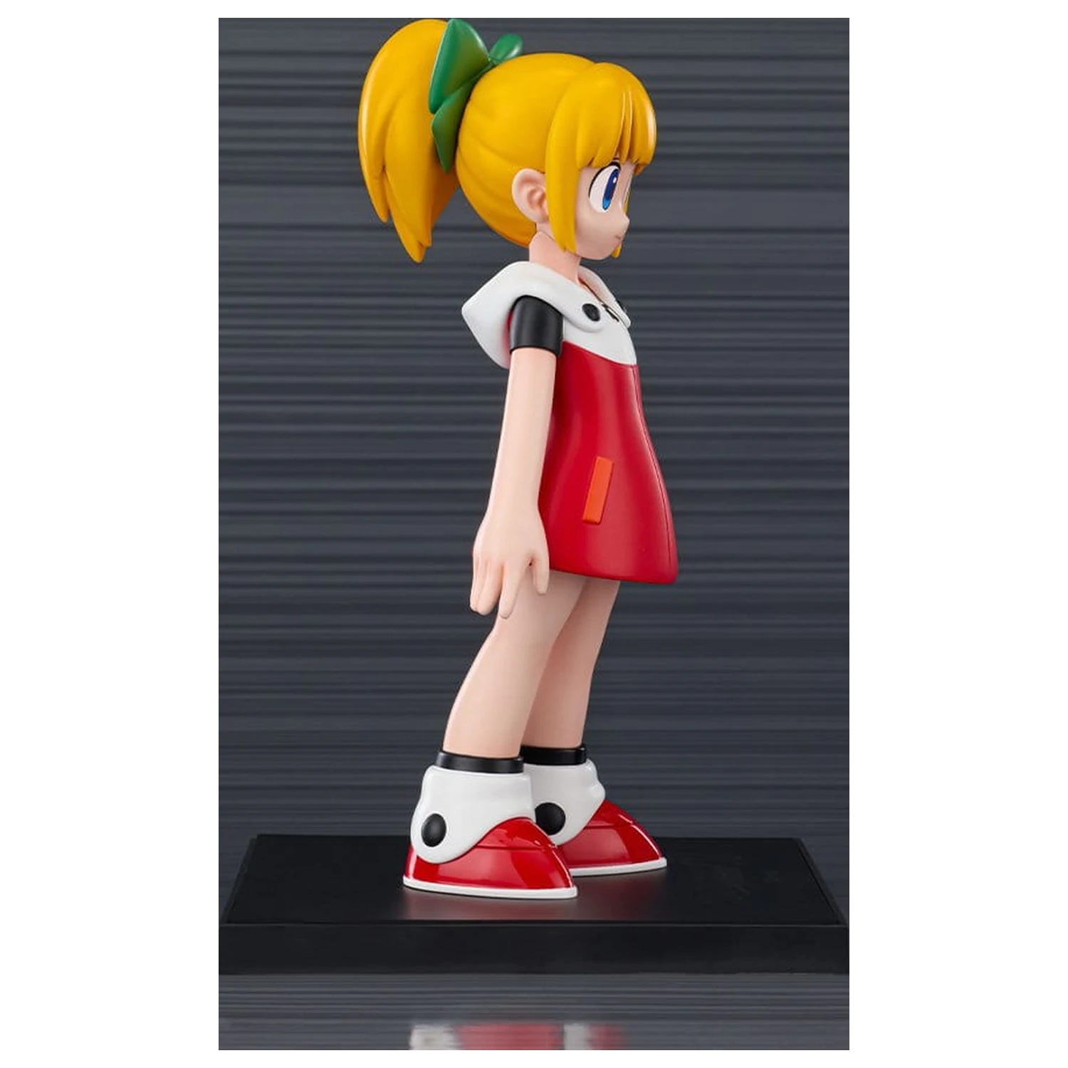 Mega Man Oshi Works PVC Figure Roll 19 cm product photo