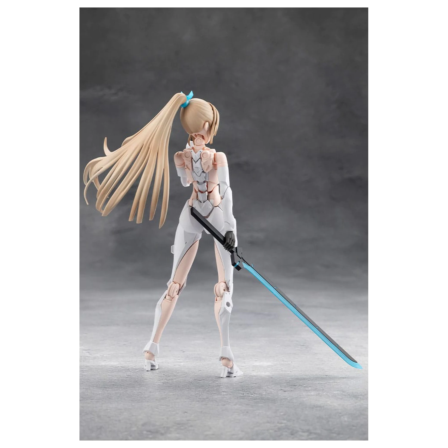 Megalomaria Unlimited Universe Plastic Model Kit Emulator 16 cm product photo