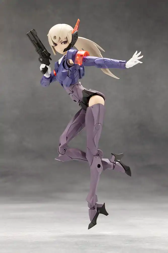 Megalomaria Unlimited Universe Model Kit Valiant 16 cm product photo