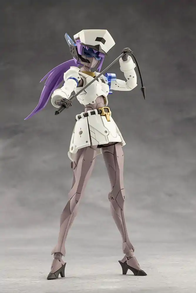 Megalomaria Unlimited Universe Plastic Model Kit Vanguard Leader 16 cm product photo