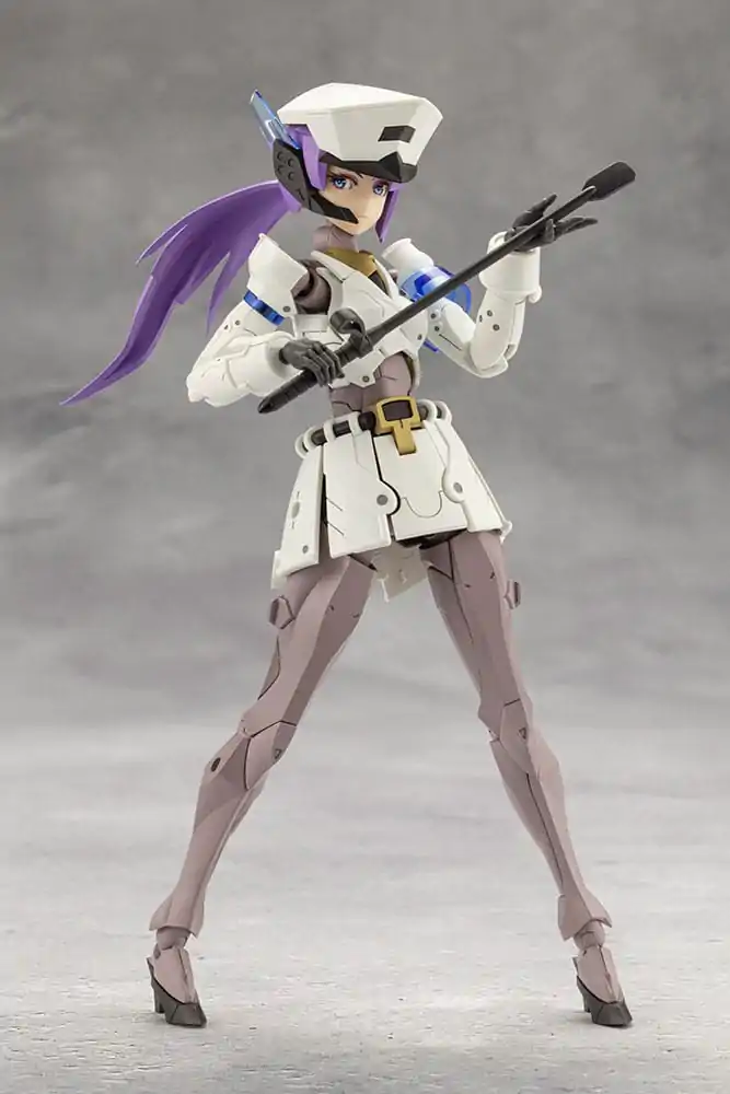 Megalomaria Unlimited Universe Plastic Model Kit Vanguard Leader 16 cm product photo