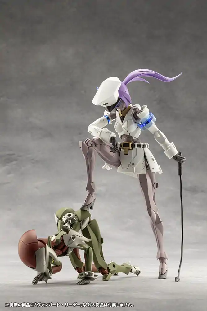 Megalomaria Unlimited Universe Plastic Model Kit Vanguard Leader 16 cm product photo