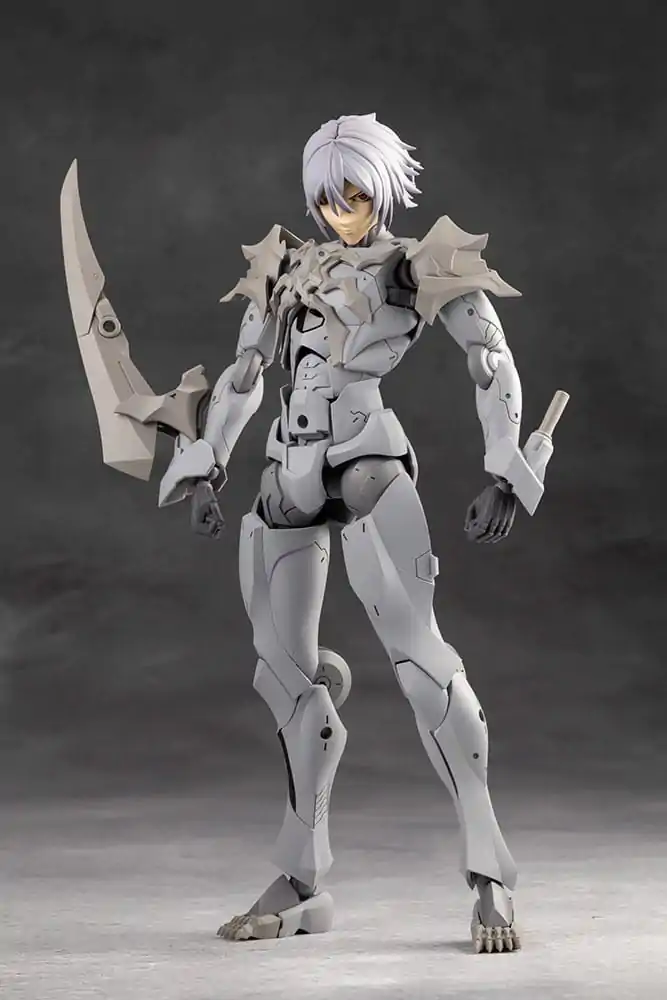 Megalomaria Unlimited Universe Model Kit Zirconia 18 cm product photo