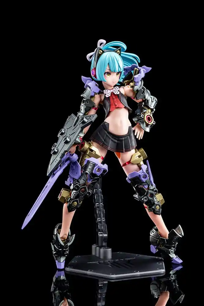 Megami Device Plastic Model Kit 1/1 Buster Doll Knight Darkness Claw 16 cm termékfotó