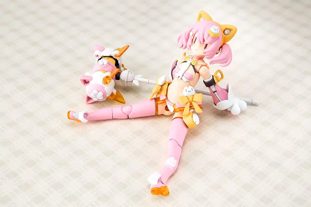 Megami Device Plastic Model Kit 1/1 Puni Mofu Mao 14 cm product photo