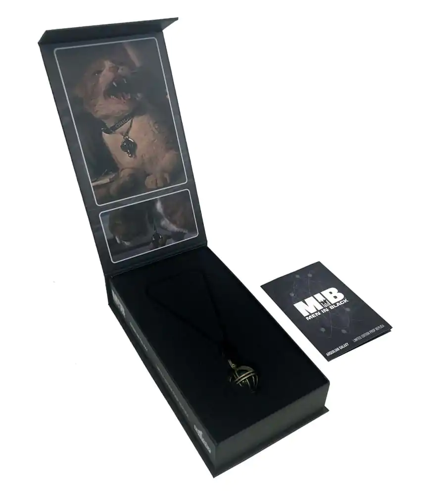 Men in Black Prop Replica 1/1 The Arquilian Galaxy Necklace Limited Edition product photo
