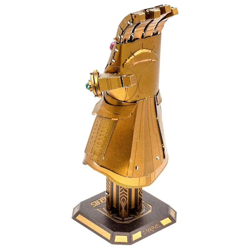 Metal Earth Marvel Avengers Infinity Gauntlet metal model kit product photo