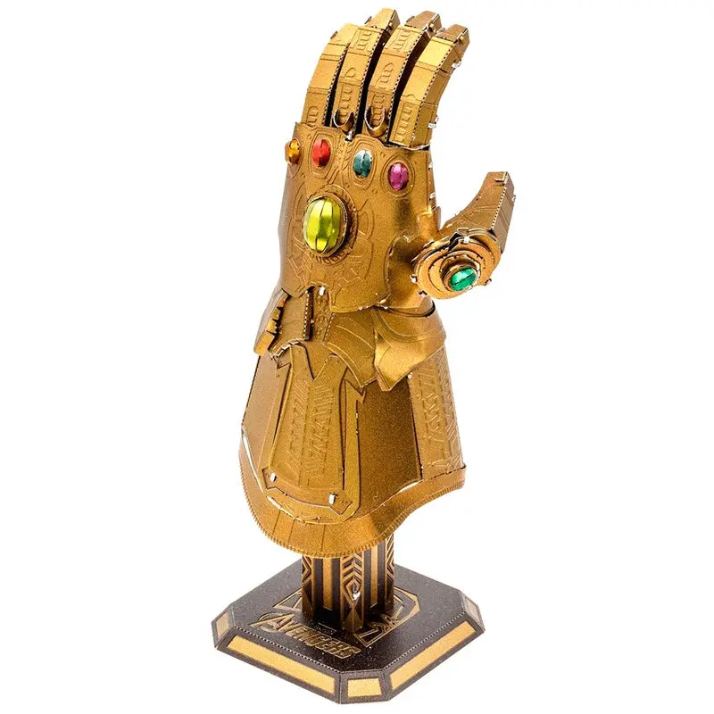 Metal Earth Marvel Avengers Infinity Gauntlet metal model kit product photo