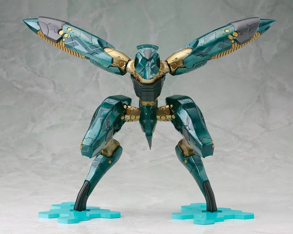 Metal Gear Solid 4 Plastic Model Kit 1/100 Metal Gear Ray 21 cm product photo