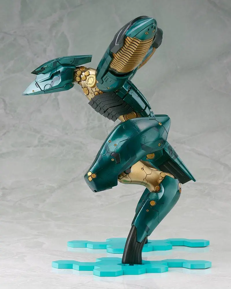Metal Gear Solid 4 Plastic Model Kit 1/100 Metal Gear Ray 21 cm product photo