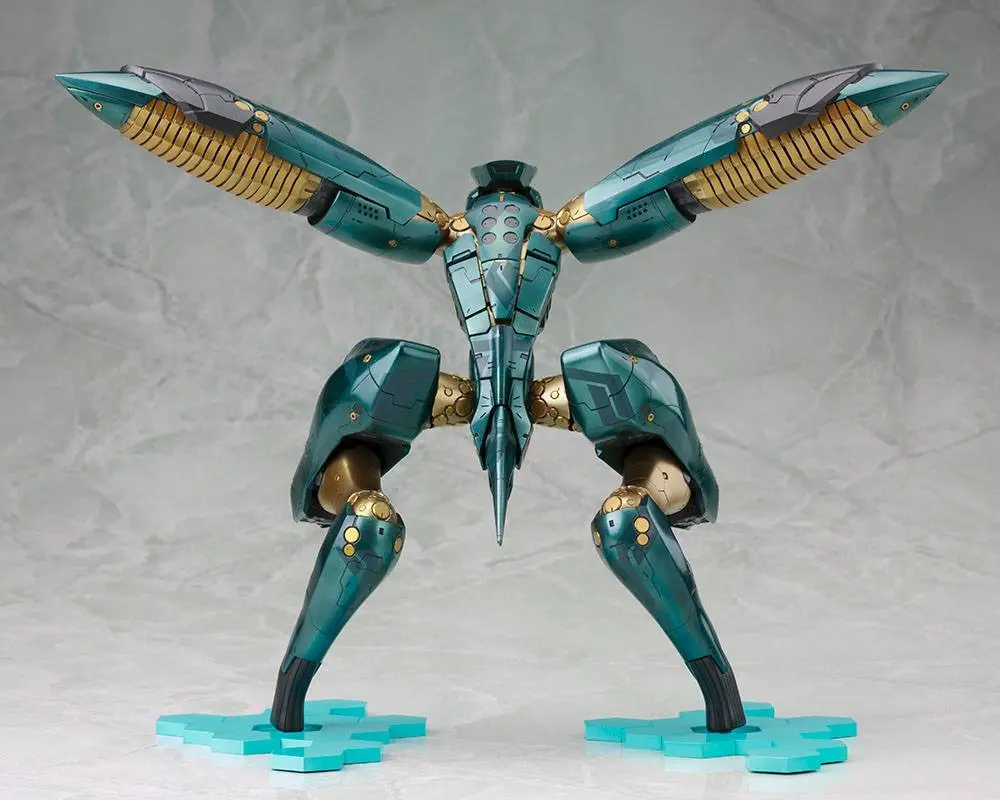 Metal Gear Solid 4 Plastic Model Kit 1/100 Metal Gear Ray 21 cm product photo