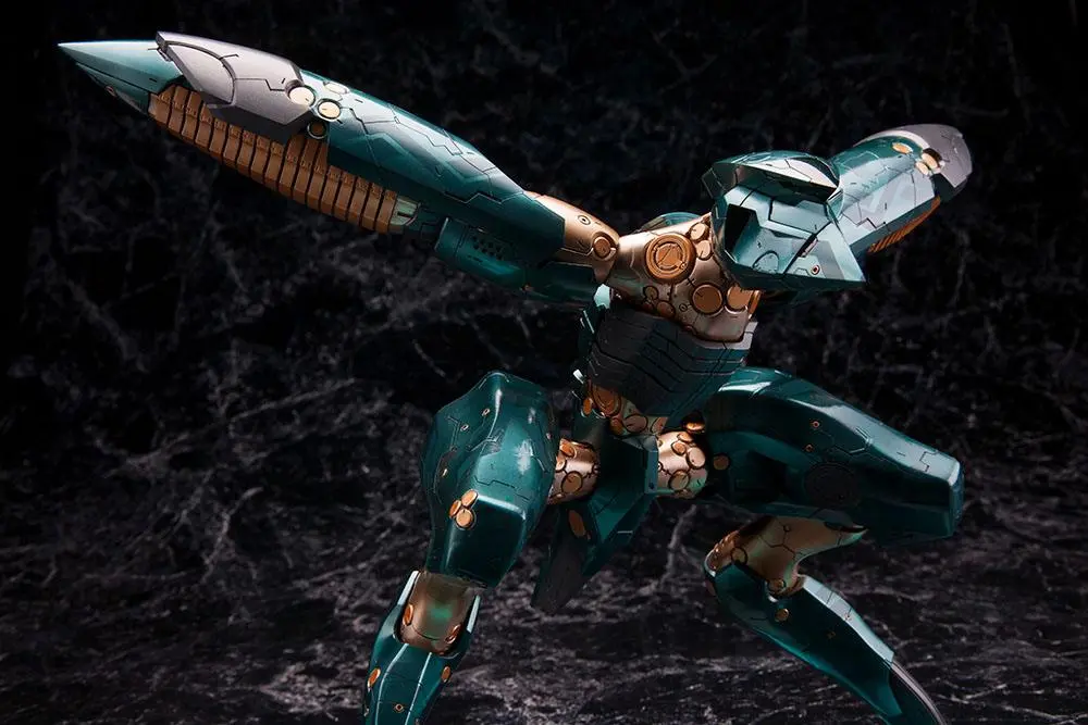 Metal Gear Solid 4 Plastic Model Kit 1/100 Metal Gear Ray 21 cm product photo