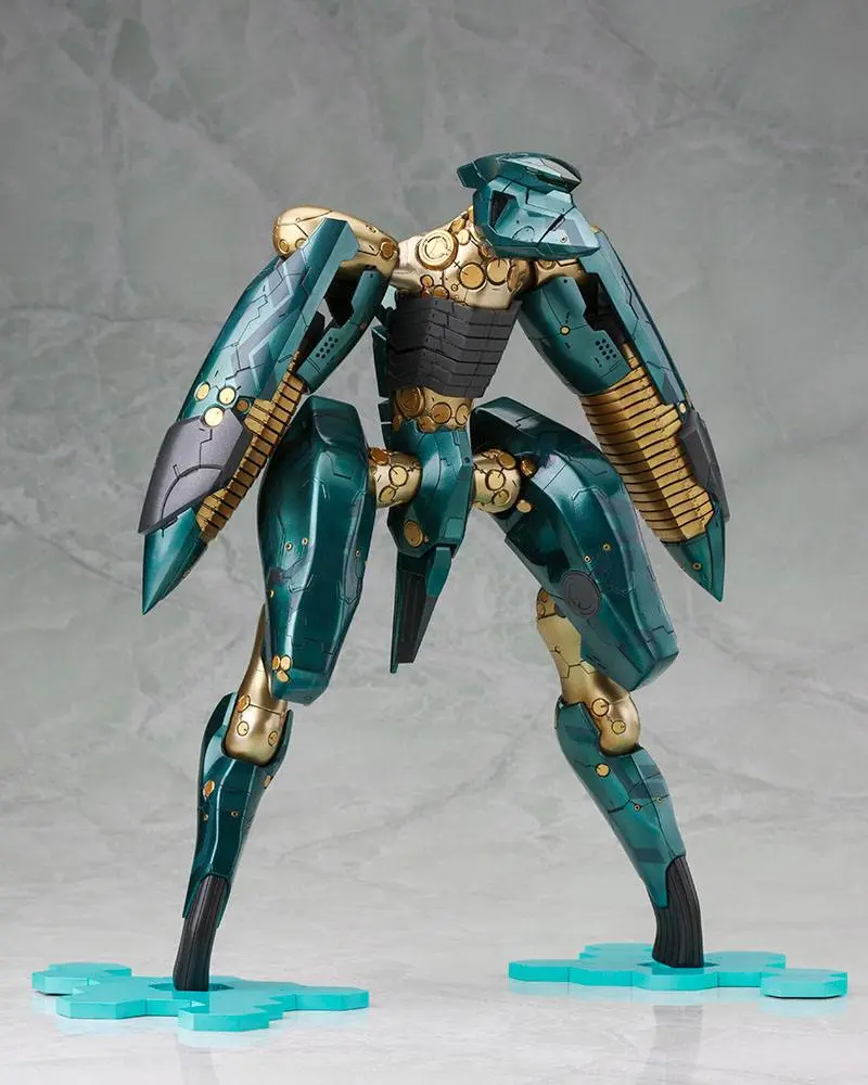 Metal Gear Solid 4 Plastic Model Kit 1/100 Metal Gear Ray 21 cm product photo