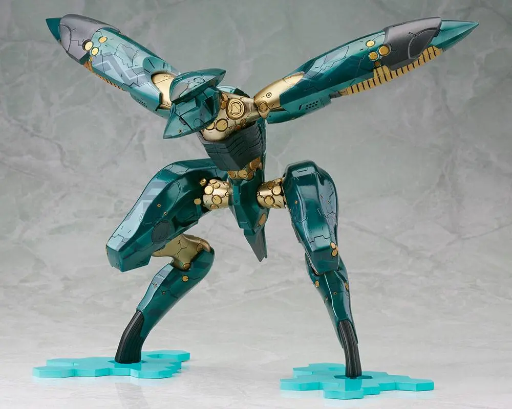 Metal Gear Solid 4 Plastic Model Kit 1/100 Metal Gear Ray 21 cm product photo