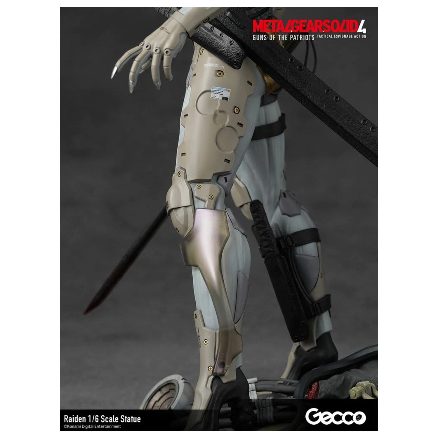 Metal Gear Solid 4 Guns of the Patriots Statue 1/6 Raiden 32 cm product photo