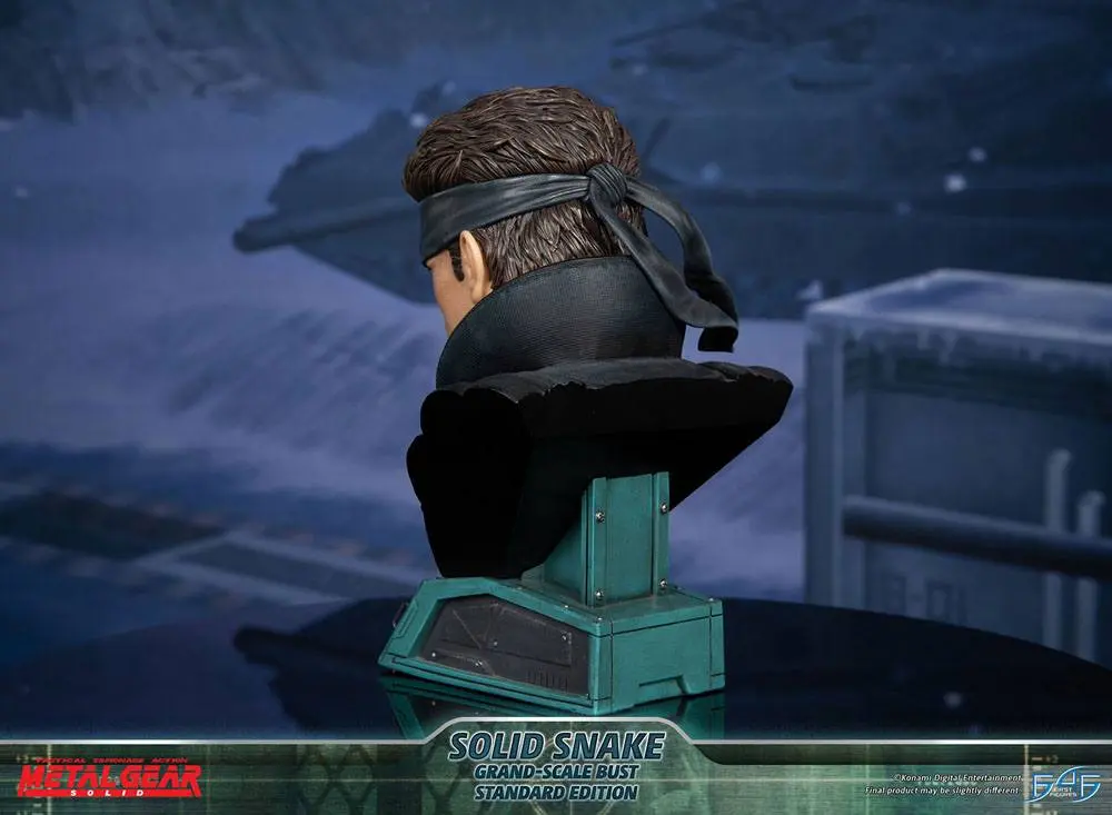 Metal Gear Solid Grand Scale Bust Solid Snake 31 cm product photo