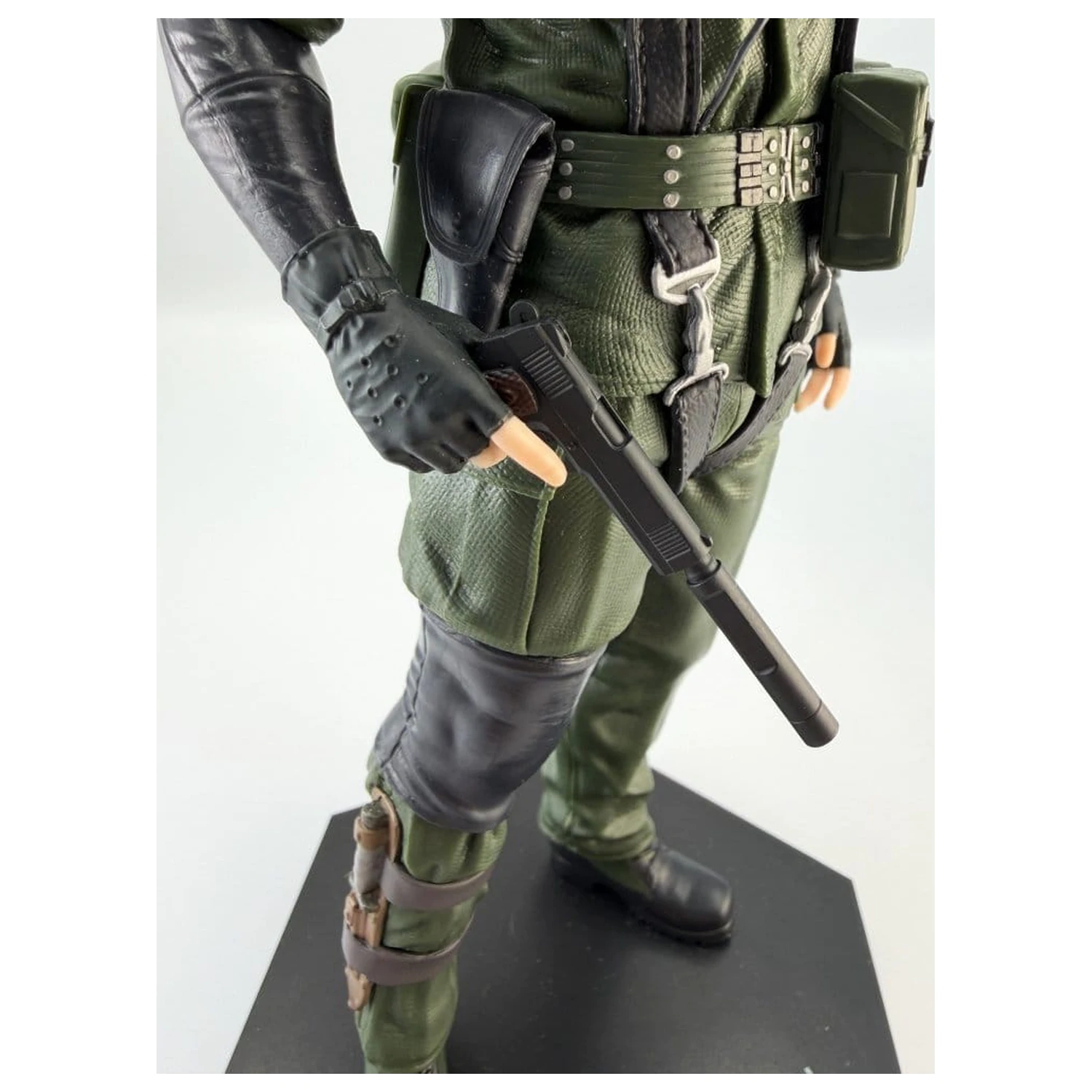 Metal Gear Solid: Snake Eater PVC Figure Naked Snake 20 cm         product photo