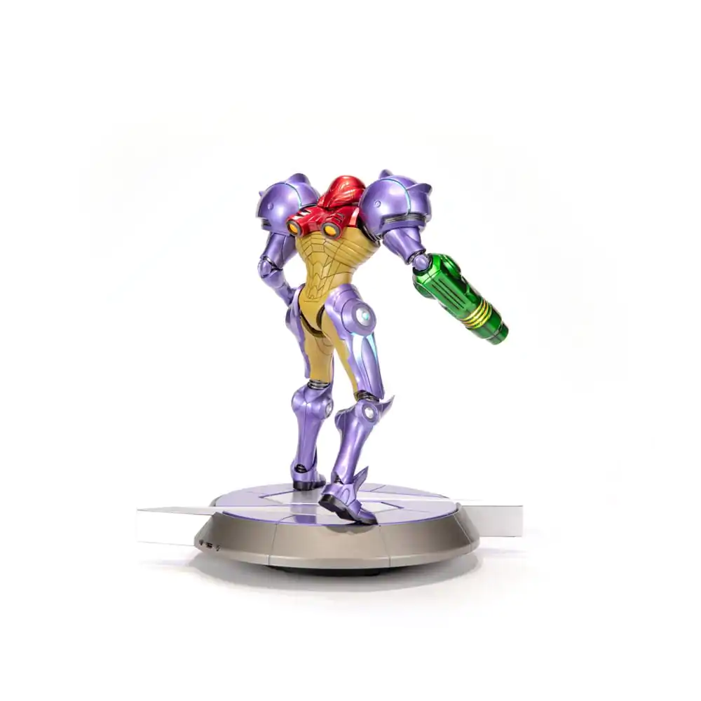 Metroid Prime PVC Statue Samus Gravity Suit Collector´s Edition 25 cm termékfotó