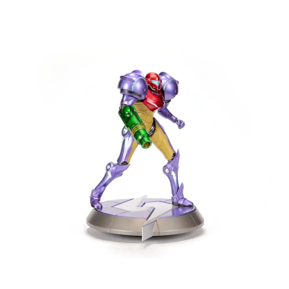 Metroid Prime PVC Statue Samus Gravity Suit Collector´s Edition 25 cm termékfotó