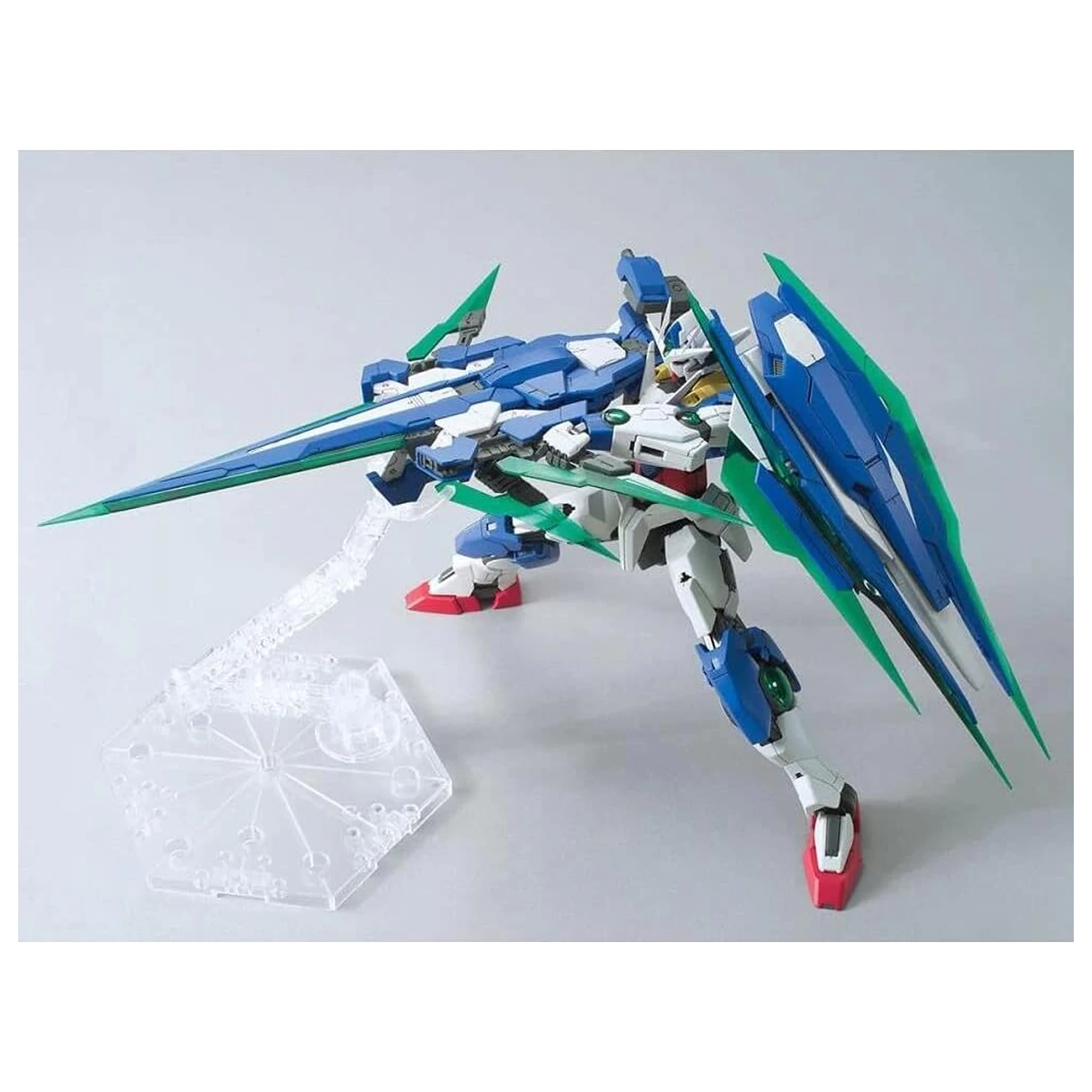 Model Kit MG 1/100 00 QanT Full Saber product photo