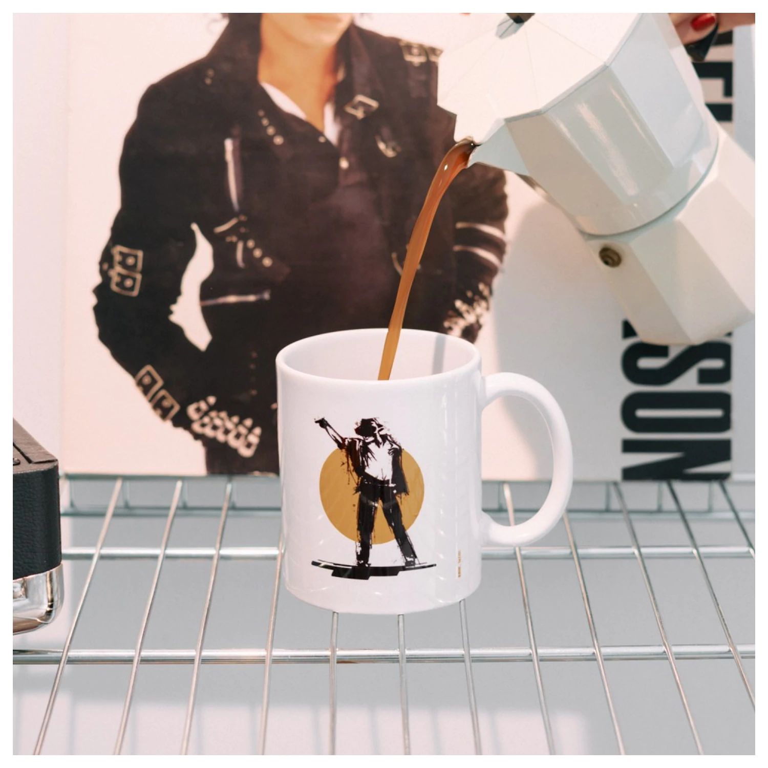 Michael Jackson King of Pop mug product photo