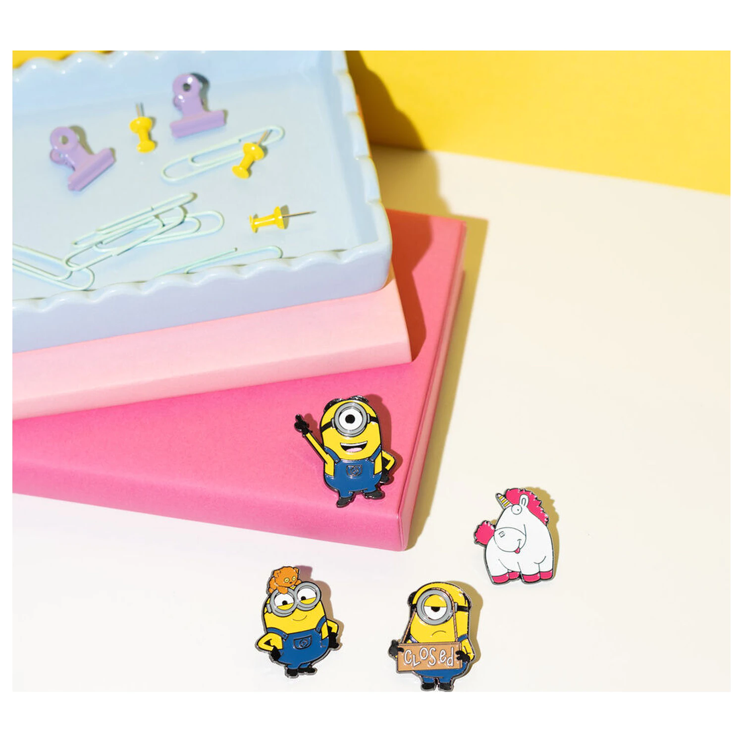 Minions set of 4 pins product photo