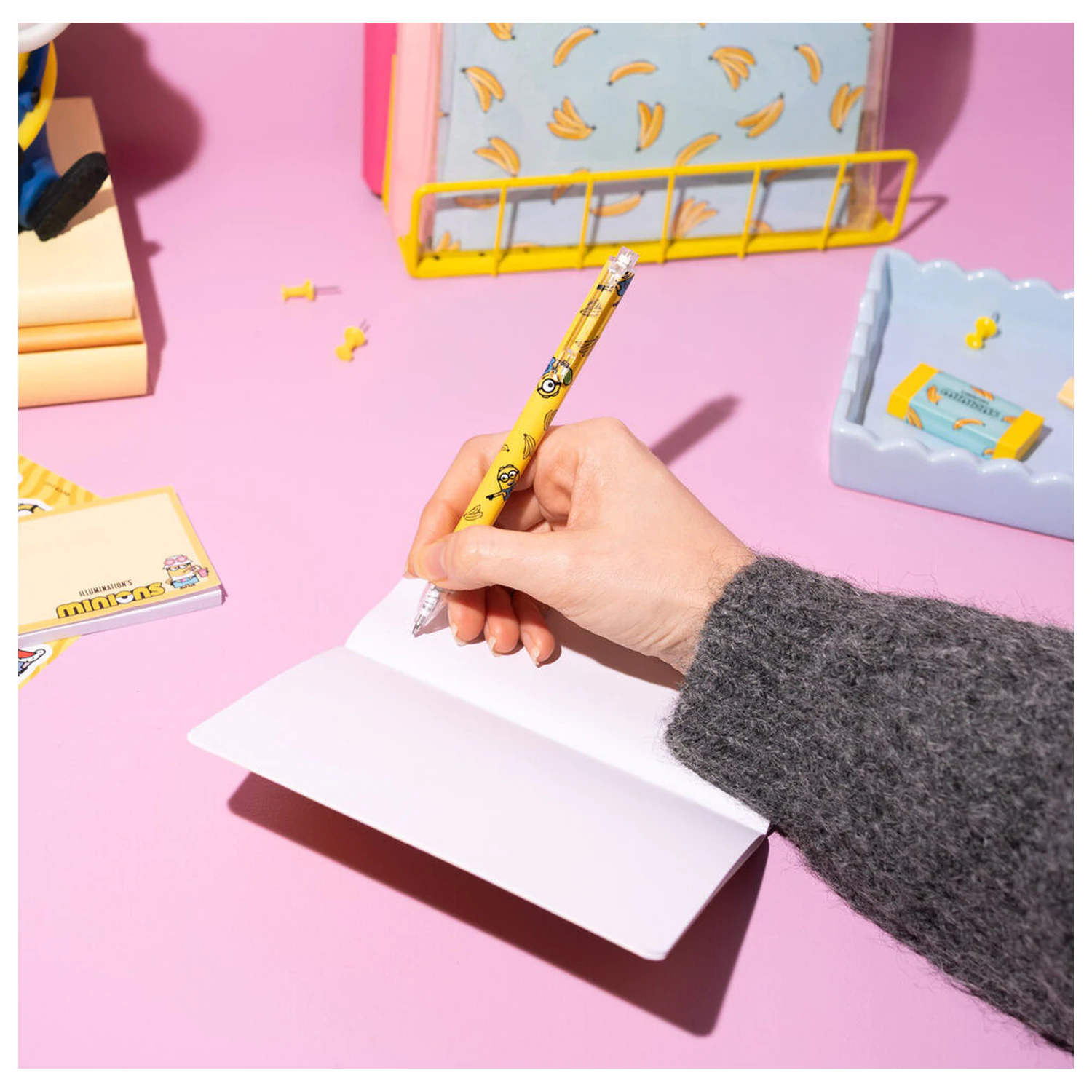 Minions stationery set product photo