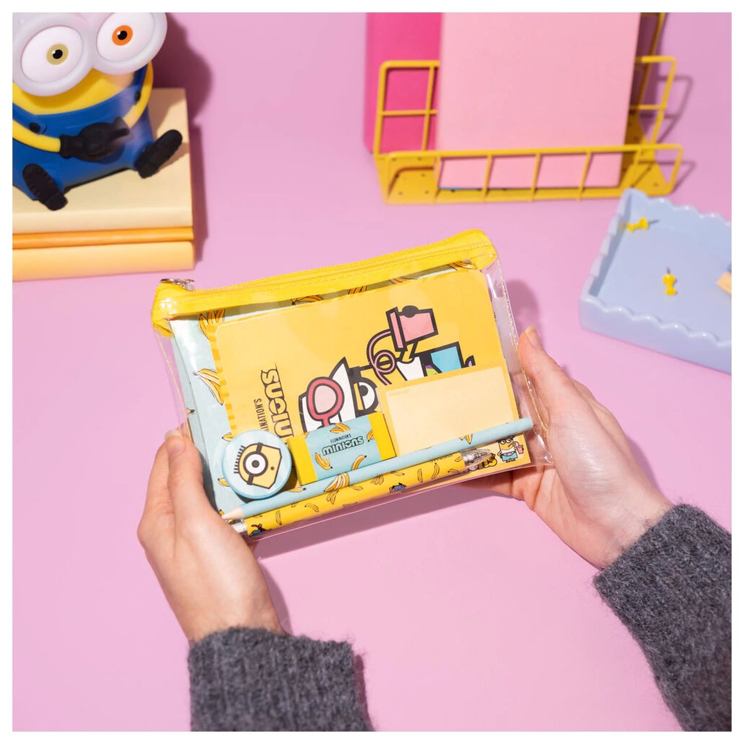 Minions stationery set product photo