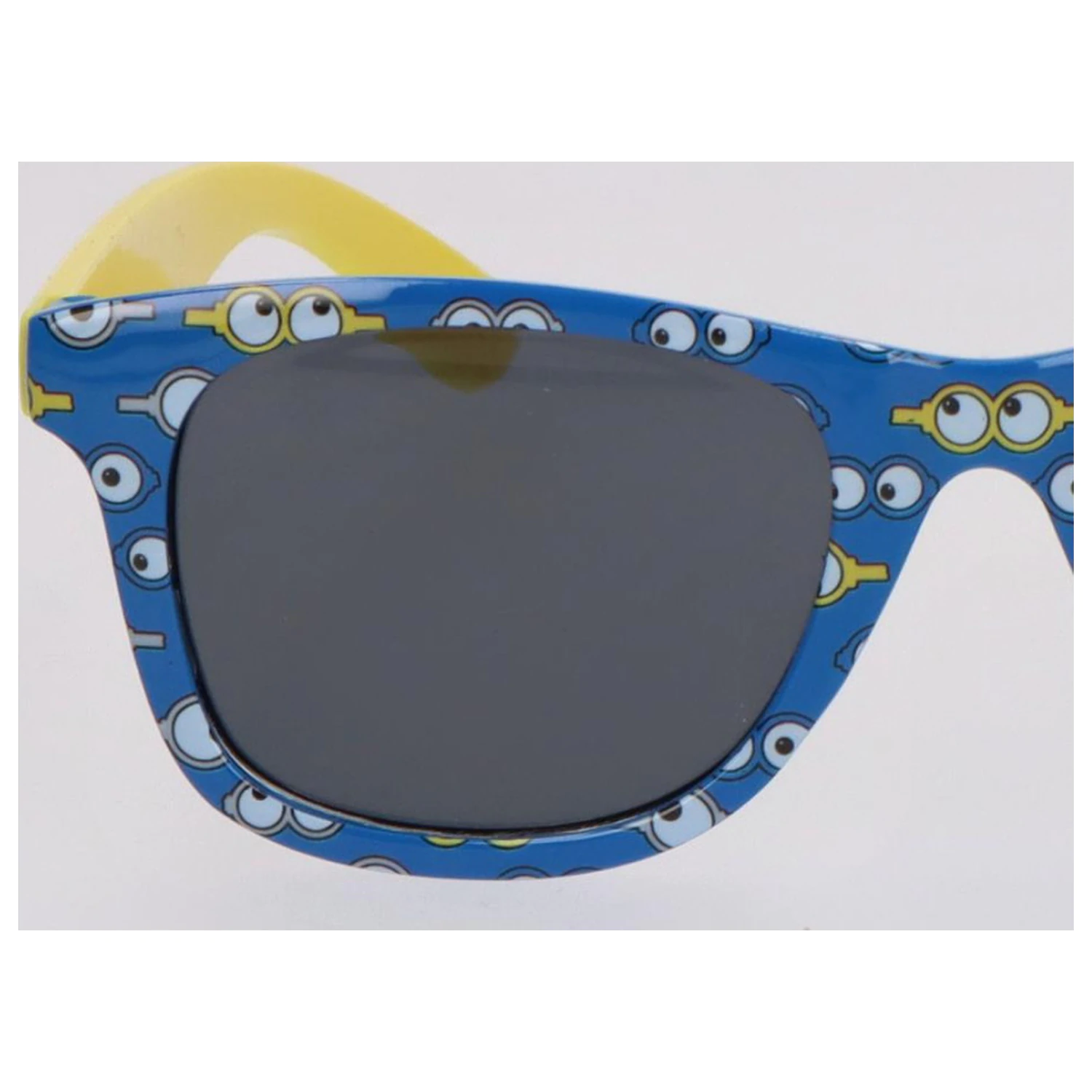 Minions Blue Sunglasses and Baseball Cap Set product photo