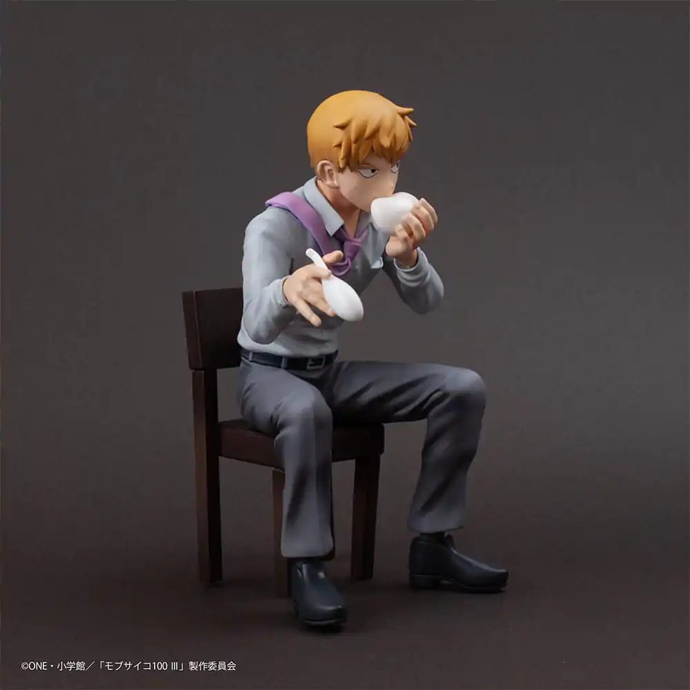 Mob Psycho 100 III x Bunbougu Cafe 2022 PVC Statue Arataka Reigen 14 cm product photo