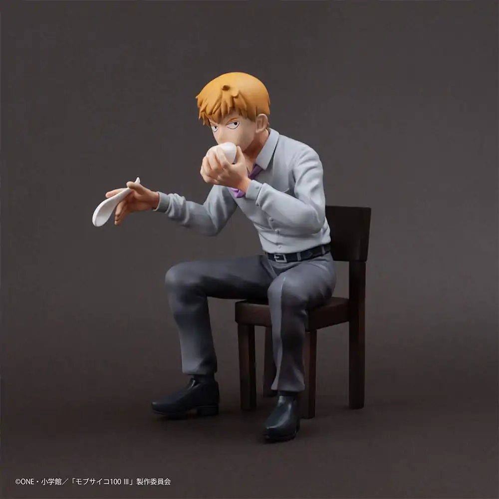 Mob Psycho 100 III x Bunbougu Cafe 2022 PVC Statue Arataka Reigen 14 cm product photo