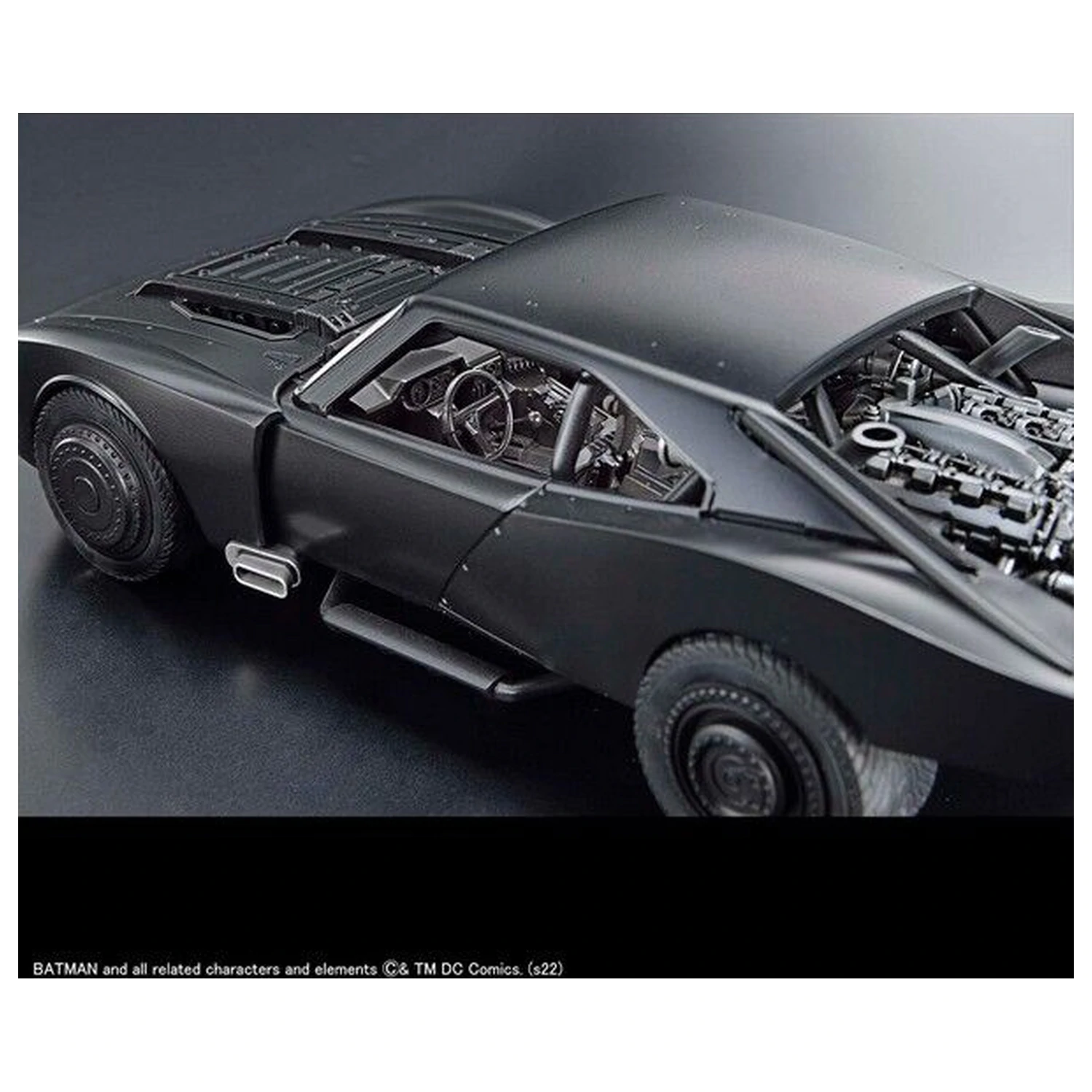 Mobile Suit DC Comics Batman Batmobile 1/35 model kit product photo